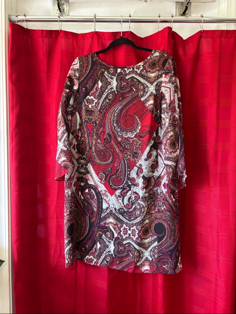 Red Paisley Long-Sleeve Shift Dress